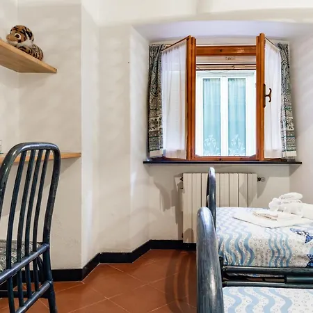 Apartment With Sea View La Spezia